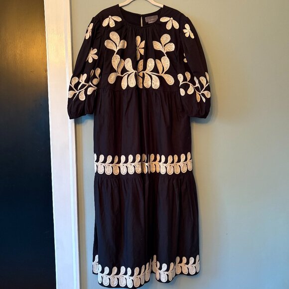 Anthropologie Embroidered Puff-Sleeve Midi Dress-- size XL--with pockets! - Picture 4 of 6